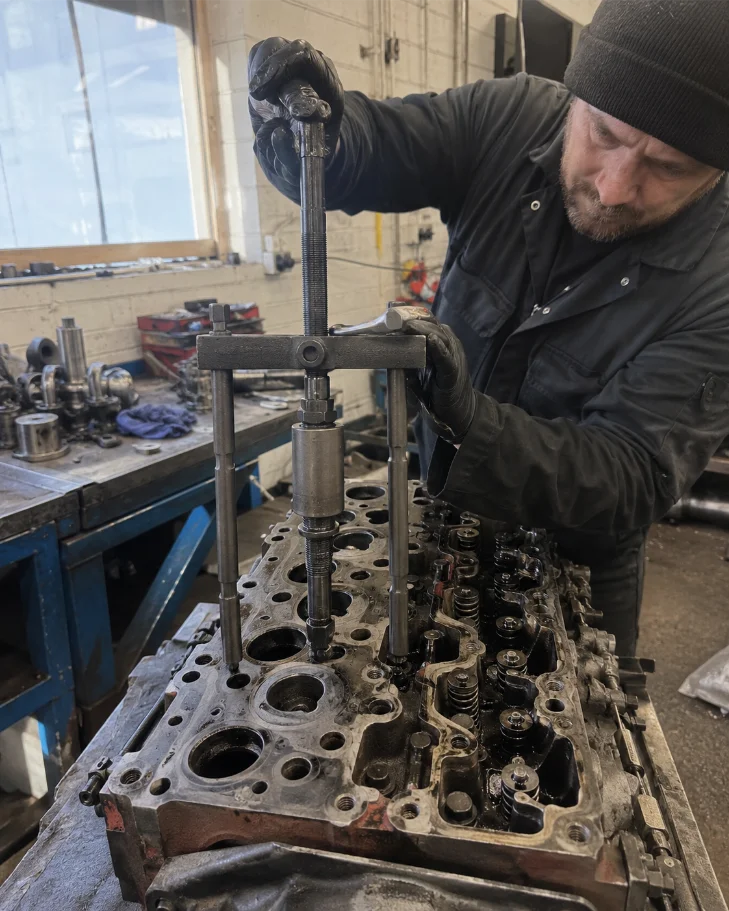 Specialist Engine Repair Injector Removal